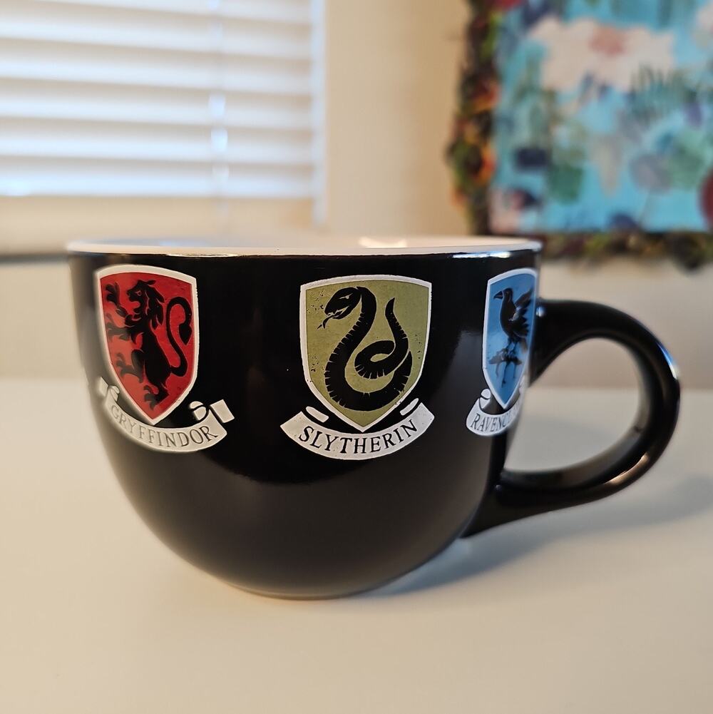 Harry Potter Hogwarts Houses 24 Oz Jumbo Soup Mug Coffee Cup Silver Buffalo